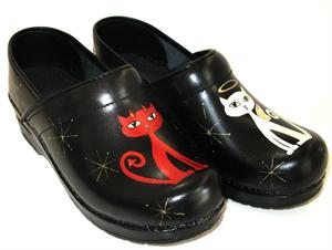 cat clogs