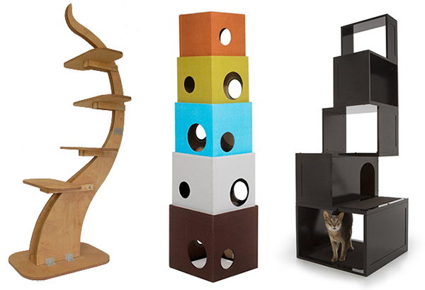 tall cat climbing post
