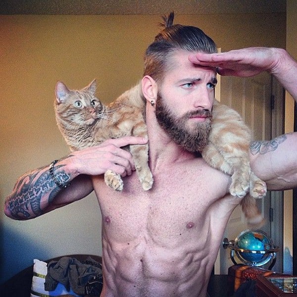 Travis says he's "been cat-scarfing since '92."