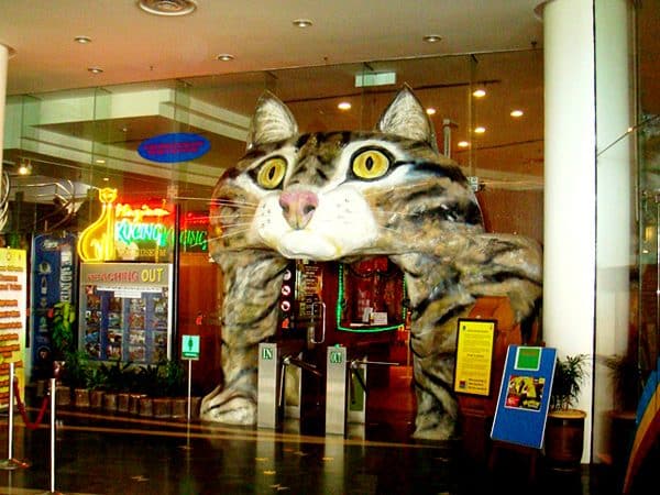 Cat-Museum-001-Kuching-Malaysia
