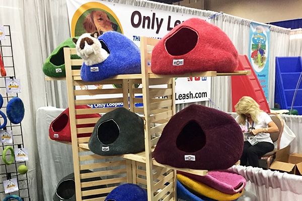 Yeti cat caves.