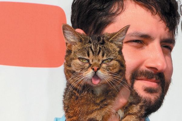 Cat guy Mike Bridavsky and Lil BUB.