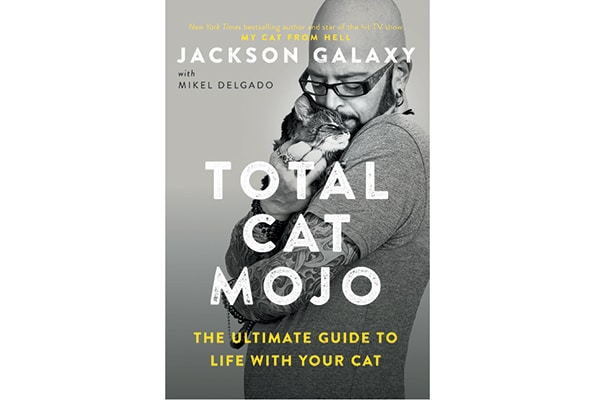 Total Cat Mojo book by Jackson Galaxy.