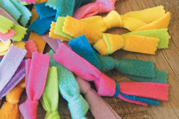 Diy fleece shop cat toys