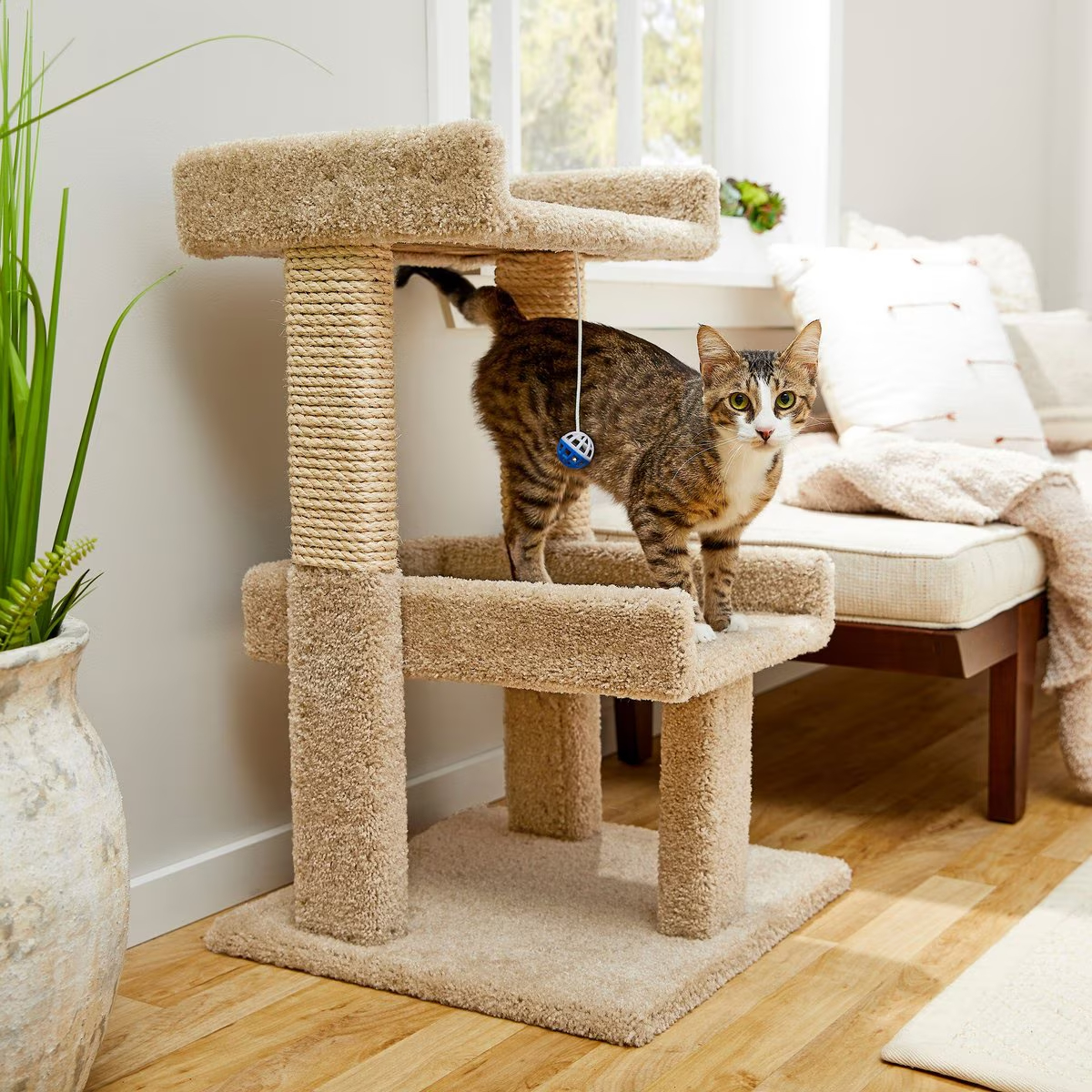 Frisco 32-in Real Carpet Wooden Cat Tree with Toy New
