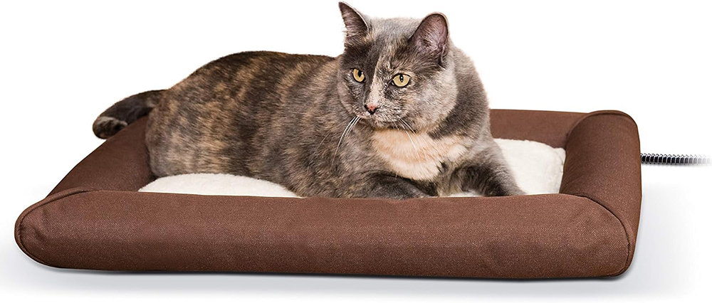 K&H Pet Products Heated Deluxe Lectro-Soft Outdoor Dog Bed with Bolster