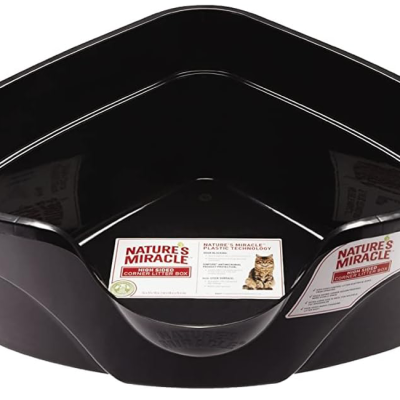 Nature’s Miracle High Sided Corner Litter Box