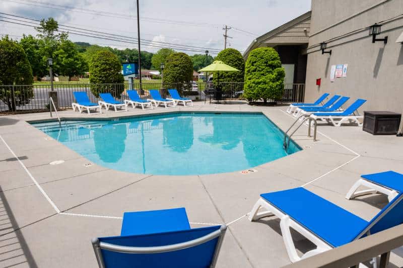 Twin Mountain Inn & Suites