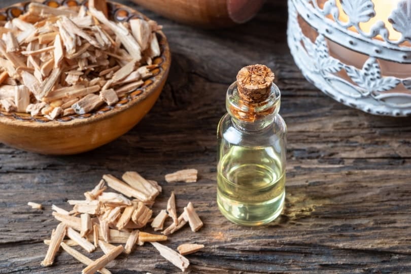 cedar chips and essential oil