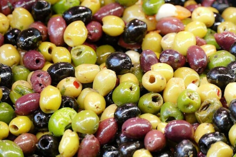 olives-pixabay