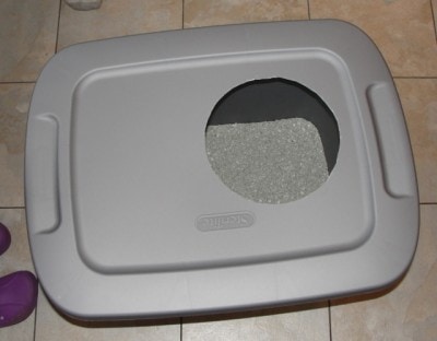 Cheap mess-free litter box