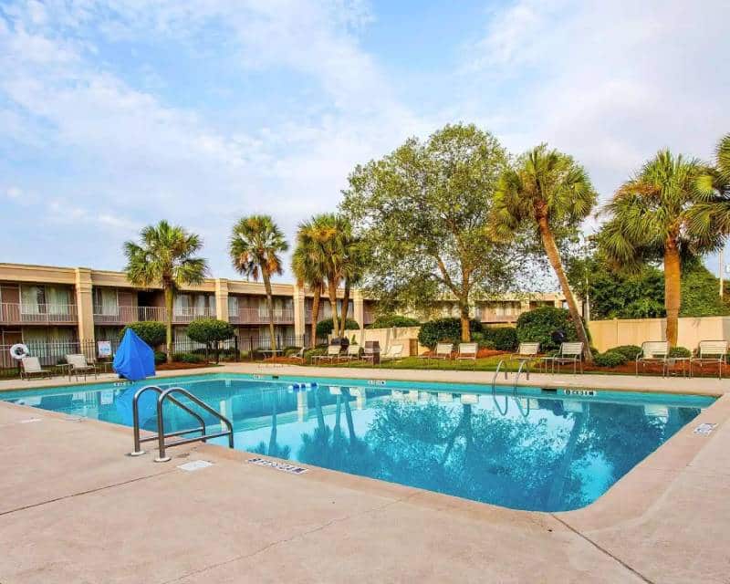 Clarion Inn & Suites Dothan South