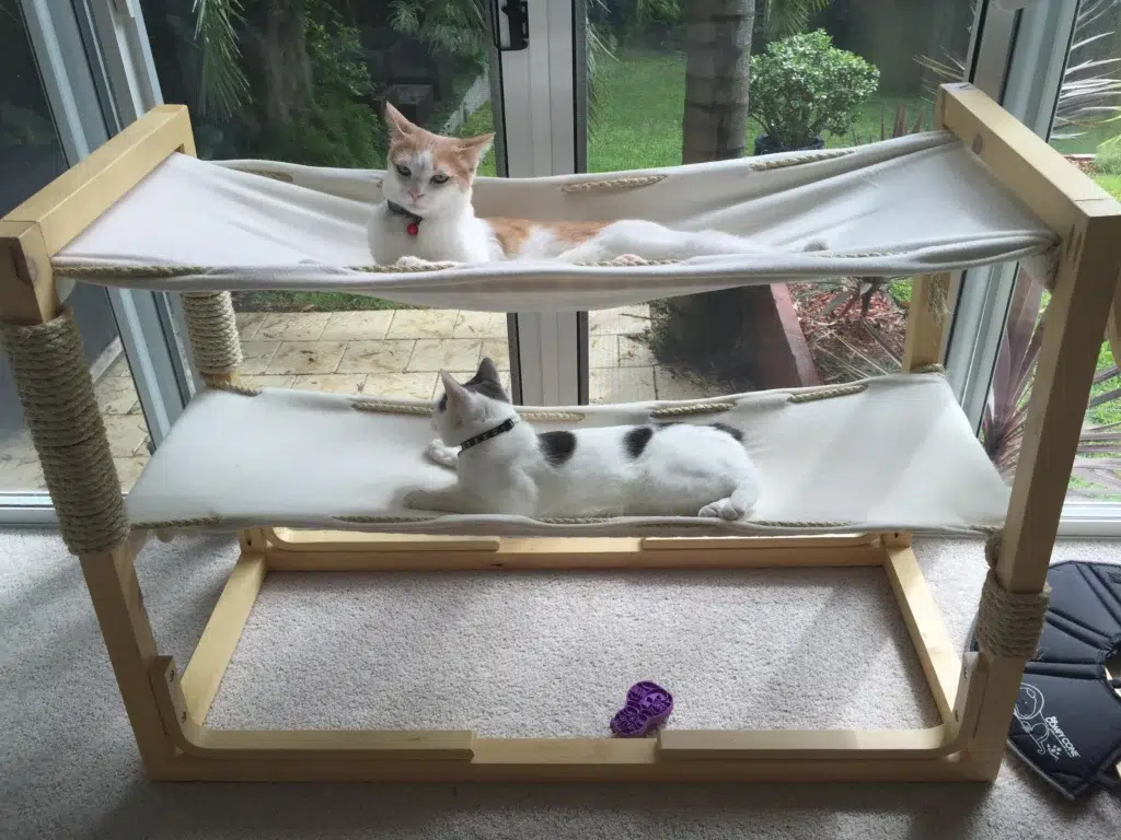 DIY Bunk Bed Hammocks by Makezine