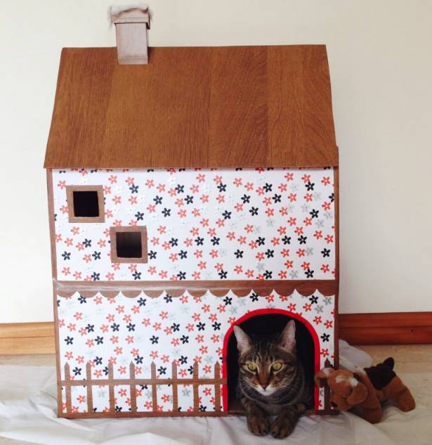 DIY Cardboard Cat House