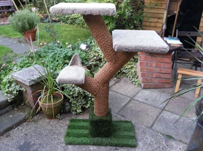DIY Cat Tree for Not Much Money at All