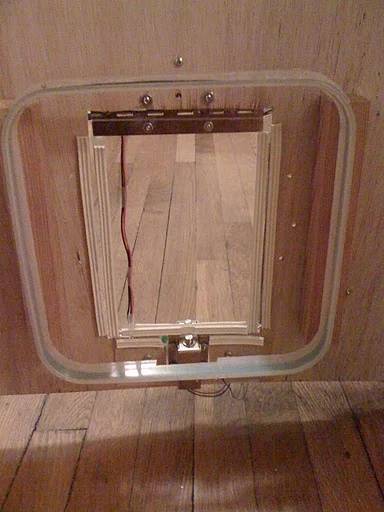 DIY RFID Cat Door