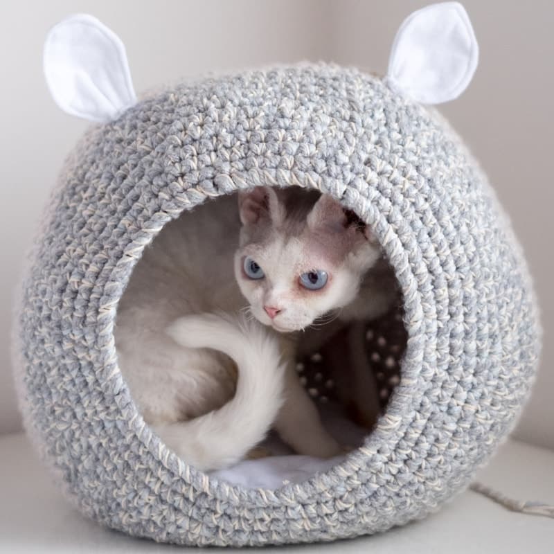 DIY cat cave