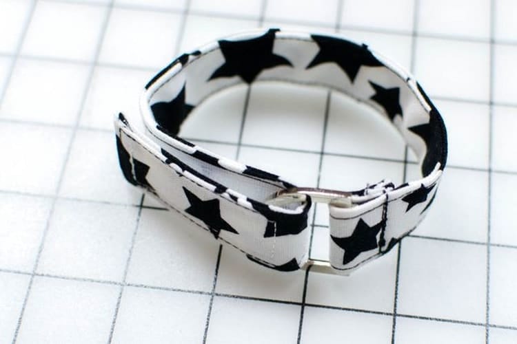 DIY cat collar