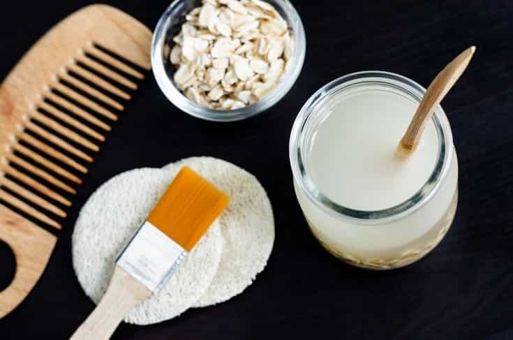 Homemade oatmeal shampoo_Shutterstock_kazmulka