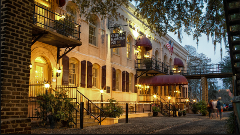 Old Harbour Inn Savannah