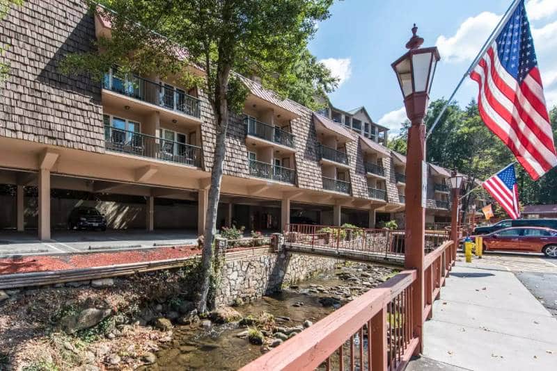 Quality Inn Creekside Downtown Gatlinburg