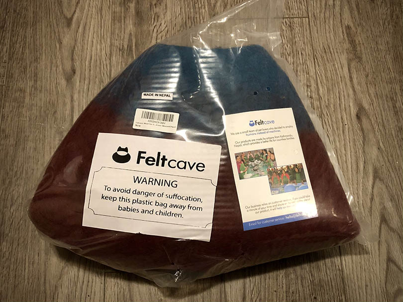 feltcave cat cave packaging
