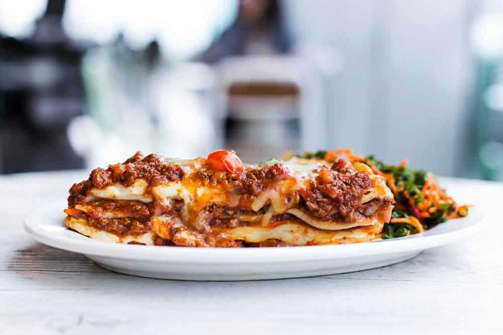meaty and cheesy lasagna