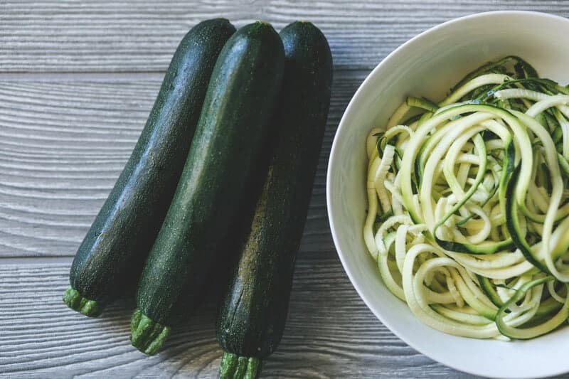 zoodles (zucchini spaghetti healthy for cats, dogs, humans)