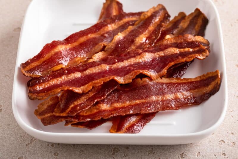 Can Cats Eat Turkey Bacon Vet Approved Risks FAQ Catster
