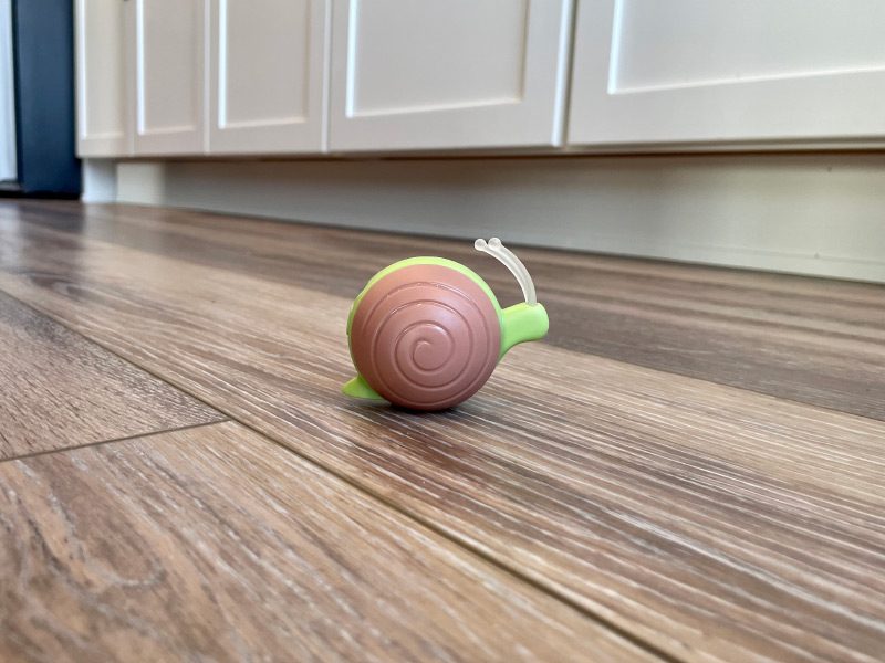 Cheerble Wicked Snail - toy on the floor