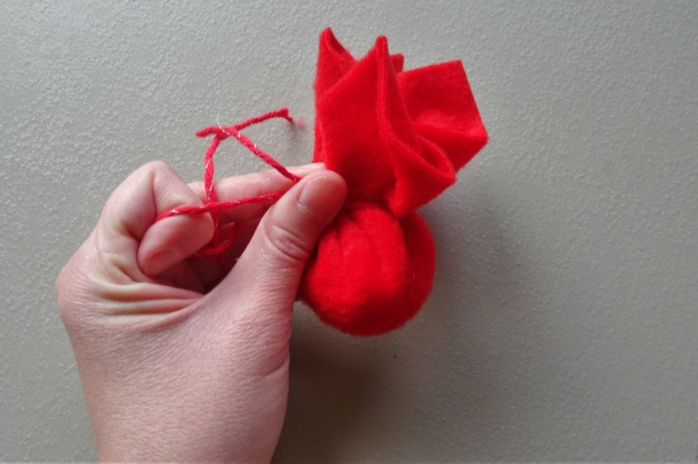 DIY Fleece Kitty Sachet Toy