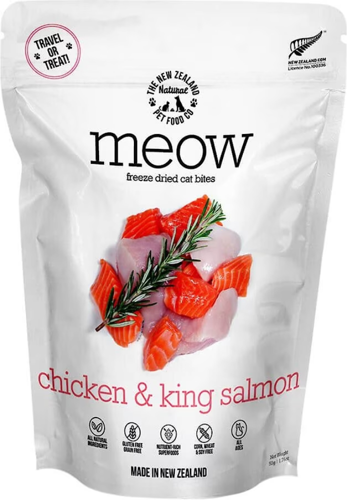 The New Zealand Natural Pet Food Co. Meow Chicken​ & King Salmon Grain-Free Freeze-Dried Cat Treats