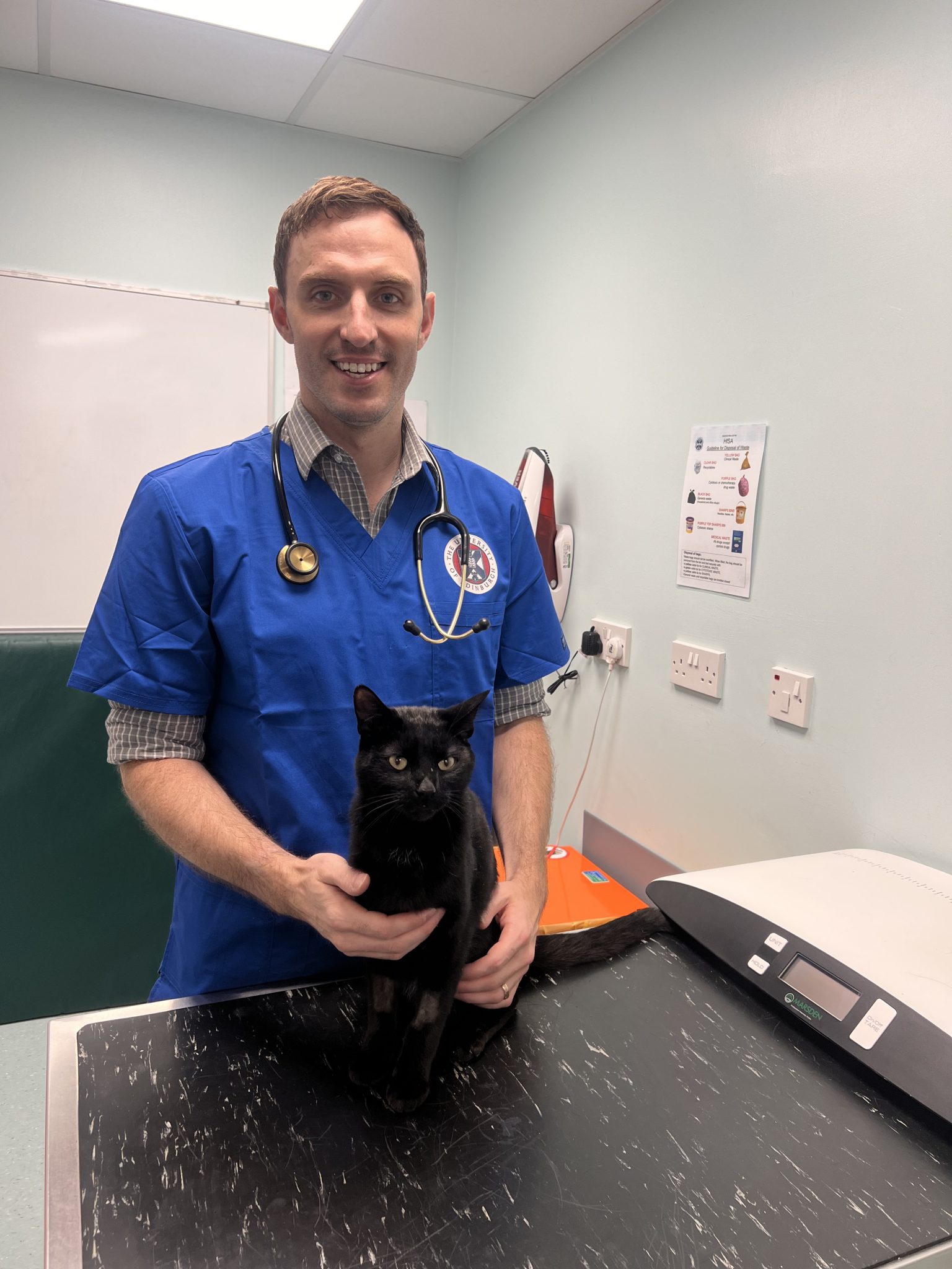 Dr Robert McGeachan