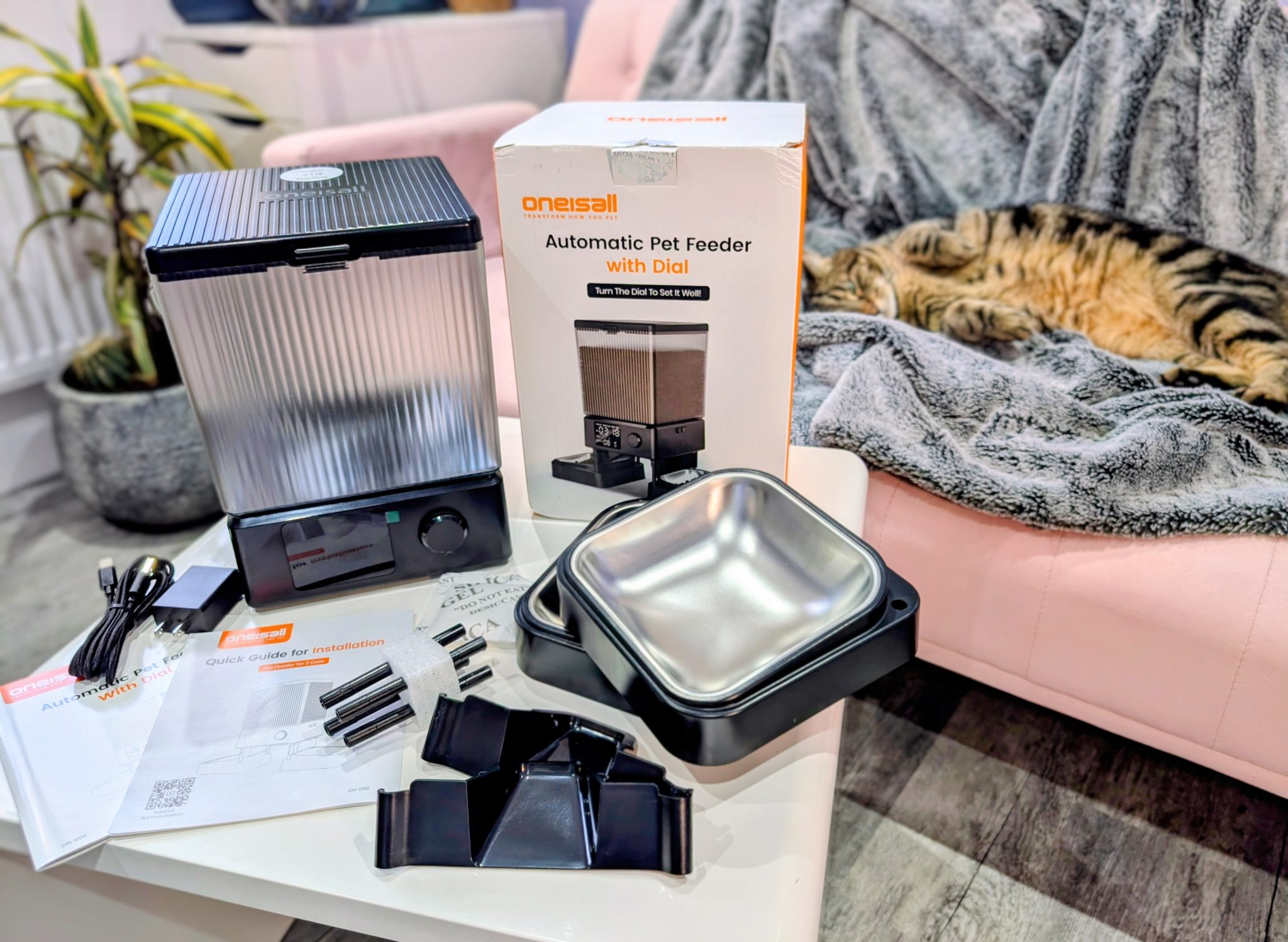 Oneisall Auto Feeder 1